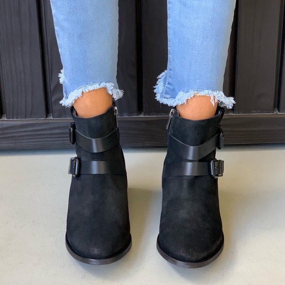 Black Leather Distressed Buckle Harness Ankle Boot - Picture 8 of 8